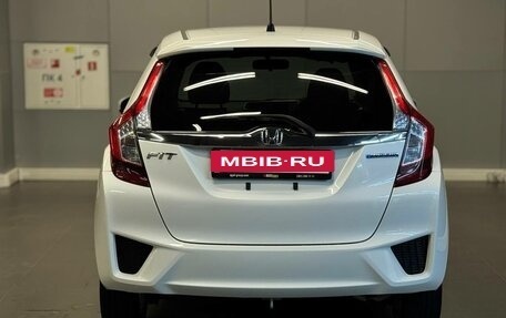 Honda Fit III, 2015 год, 997 000 рублей, 5 фотография
