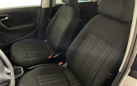 Volkswagen Polo VI (EU Market), 2018 год, 1 212 000 рублей, 26 фотография