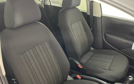 Volkswagen Polo VI (EU Market), 2018 год, 1 212 000 рублей, 27 фотография