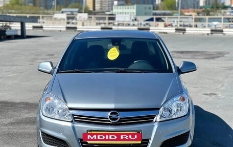 Opel Astra H, 2011 год, 532 000 рублей, 2 фотография