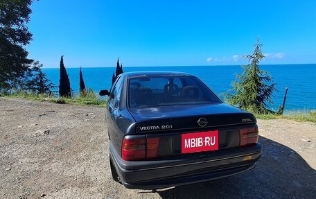 Opel Vectra B рестайлинг, 1995 год, 300 000 рублей, 22 фотография