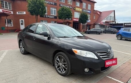 Toyota Camry, 2010 год, 1 100 000 рублей, 3 фотография
