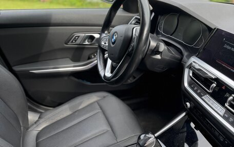 BMW 3 серия, 2020 год, 2 050 000 рублей, 15 фотография