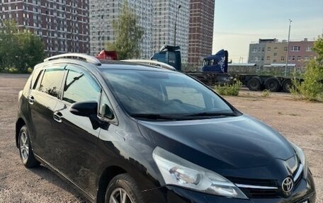 Toyota Verso I, 2013 год, 1 349 000 рублей, 8 фотография