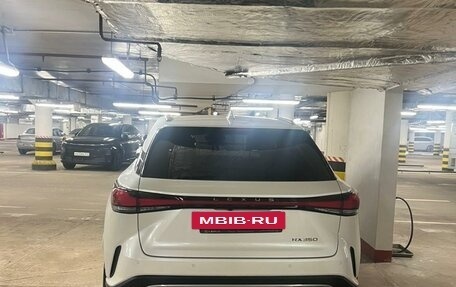 Lexus RX IV рестайлинг, 2023 год, 7 990 000 рублей, 3 фотография
