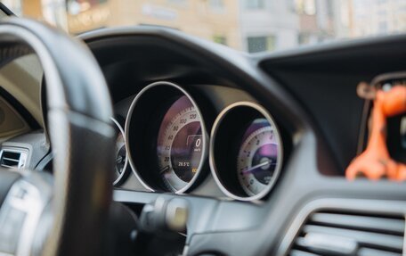 Mercedes-Benz E-Класс, 2015 год, 2 850 000 рублей, 24 фотография