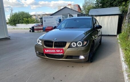 BMW 3 серия, 2006 год, 1 150 000 рублей, 3 фотография