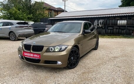 BMW 3 серия, 2006 год, 1 150 000 рублей, 23 фотография