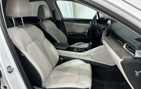 KIA K5, 2021 год, 2 750 000 рублей, 26 фотография