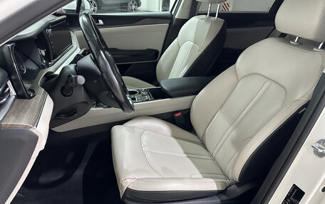 KIA K5, 2021 год, 2 750 000 рублей, 24 фотография