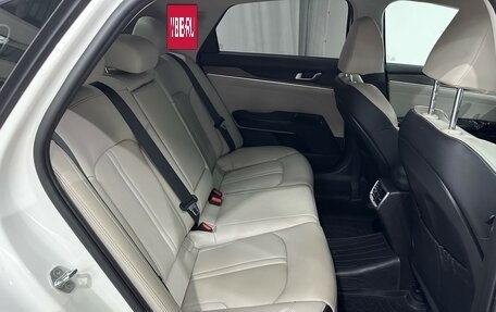 KIA K5, 2021 год, 2 750 000 рублей, 27 фотография