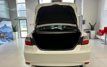 Toyota Camry, 2017 год, 2 300 000 рублей, 6 фотография