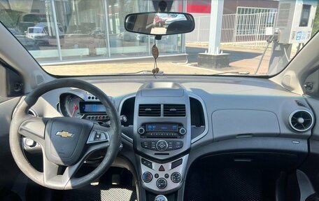 Chevrolet Aveo III, 2012 год, 696 000 рублей, 10 фотография