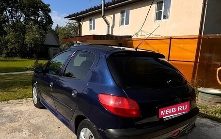 Peugeot 206, 2000 год, 300 000 рублей, 3 фотография