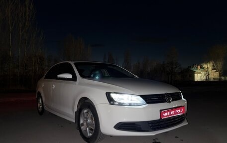 Volkswagen Jetta VI, 2014 год, 880 000 рублей, 1 фотография