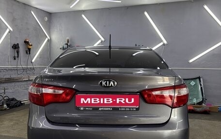 KIA Rio III рестайлинг, 2013 год, 990 000 рублей, 3 фотография