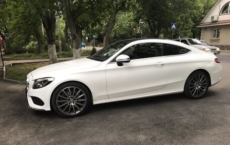 Mercedes-Benz C-Класс, 2016 год, 3 000 000 рублей, 1 фотография