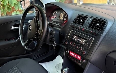 Volkswagen Polo VI (EU Market), 2018 год, 1 170 000 рублей, 13 фотография