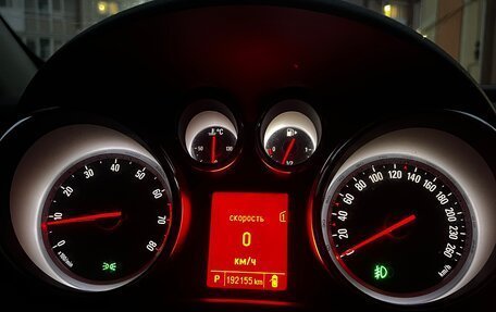 Opel Astra J, 2013 год, 950 000 рублей, 13 фотография