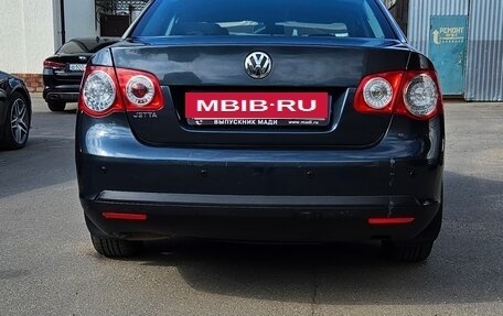 Volkswagen Jetta VI, 2010 год, 420 000 рублей, 3 фотография