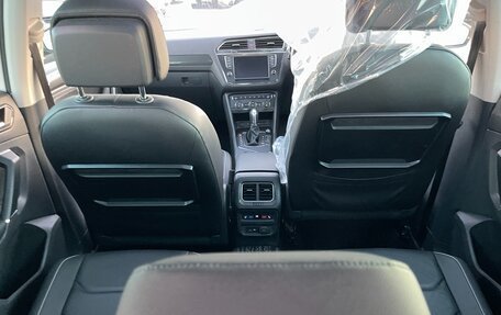 Volkswagen Tiguan II, 2016 год, 2 250 000 рублей, 12 фотография