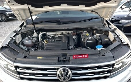 Volkswagen Tiguan II, 2016 год, 2 250 000 рублей, 4 фотография