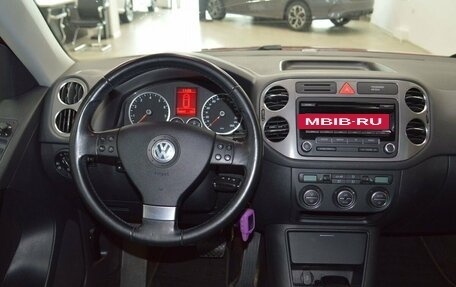 Volkswagen Tiguan I, 2009 год, 999 000 рублей, 30 фотография