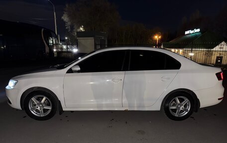 Volkswagen Jetta VI, 2014 год, 880 000 рублей, 6 фотография