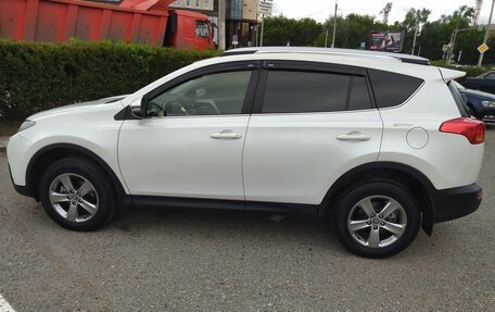 Toyota RAV4, 2015 год, 2 600 000 рублей, 2 фотография