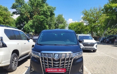 Toyota Alphard III, 2019 год, 4 600 000 рублей, 27 фотография