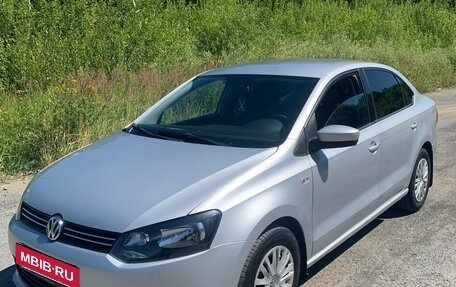 Volkswagen Polo VI (EU Market), 2012 год, 835 000 рублей, 2 фотография