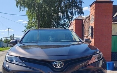 Toyota Camry, 2018 год, 3 000 000 рублей, 1 фотография
