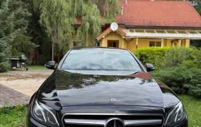 Mercedes-Benz E-Класс, 2019 год, 2 800 000 рублей, 1 фотография