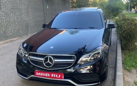 Mercedes-Benz E-Класс, 2015 год, 2 530 000 рублей, 1 фотография