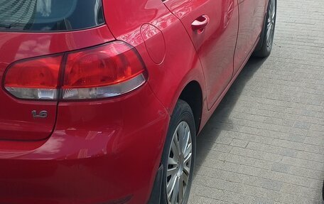 Volkswagen Golf VI, 2010 год, 450 000 рублей, 2 фотография