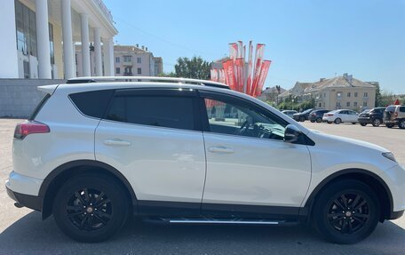 Toyota RAV4, 2016 год, 2 300 000 рублей, 7 фотография