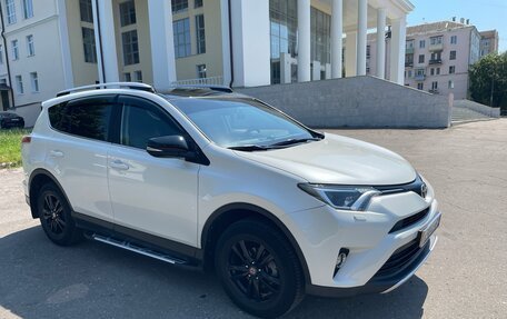 Toyota RAV4, 2016 год, 2 300 000 рублей, 8 фотография