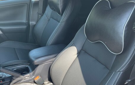 Toyota RAV4, 2016 год, 2 300 000 рублей, 10 фотография