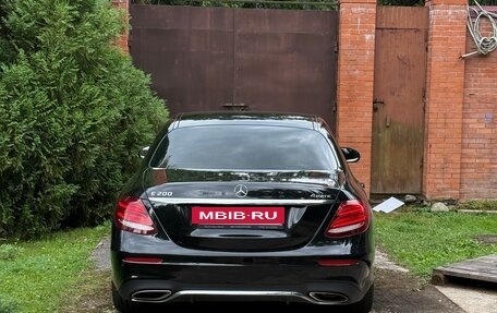 Mercedes-Benz E-Класс, 2019 год, 2 800 000 рублей, 20 фотография