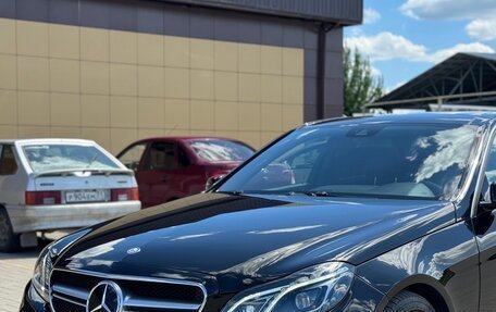 Mercedes-Benz E-Класс, 2015 год, 2 530 000 рублей, 21 фотография