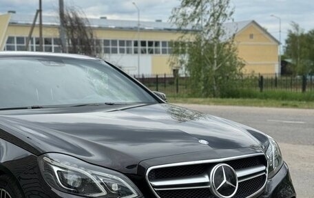 Mercedes-Benz E-Класс, 2015 год, 2 530 000 рублей, 24 фотография