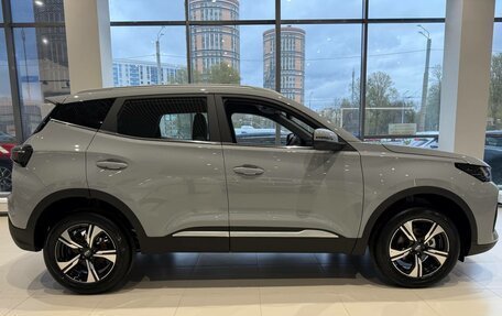Chery Tiggo 4 I рестайлинг, 2025 год, 2 220 000 рублей, 4 фотография