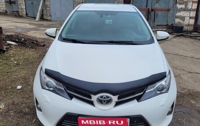 Toyota Auris II, 2013 год, 1 150 000 рублей, 1 фотография