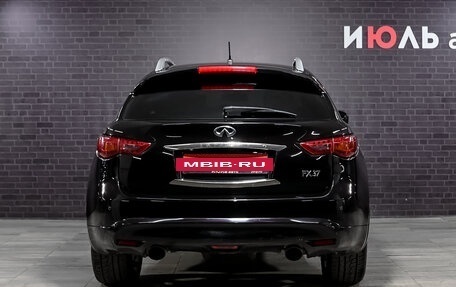 Infiniti FX II, 2011 год, 1 950 000 рублей, 5 фотография