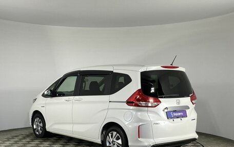 Honda Freed II, 2019 год, 1 760 000 рублей, 7 фотография