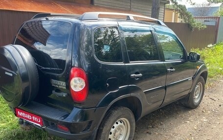 Chevrolet Niva I рестайлинг, 2009 год, 365 000 рублей, 3 фотография