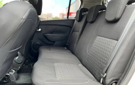Renault Sandero II рестайлинг, 2015 год, 580 000 рублей, 23 фотография