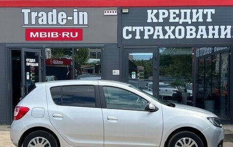 Renault Sandero II рестайлинг, 2015 год, 580 000 рублей, 17 фотография