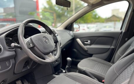 Renault Sandero II рестайлинг, 2015 год, 580 000 рублей, 33 фотография
