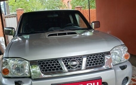 Nissan NP300, 2013 год, 1 140 000 рублей, 2 фотография